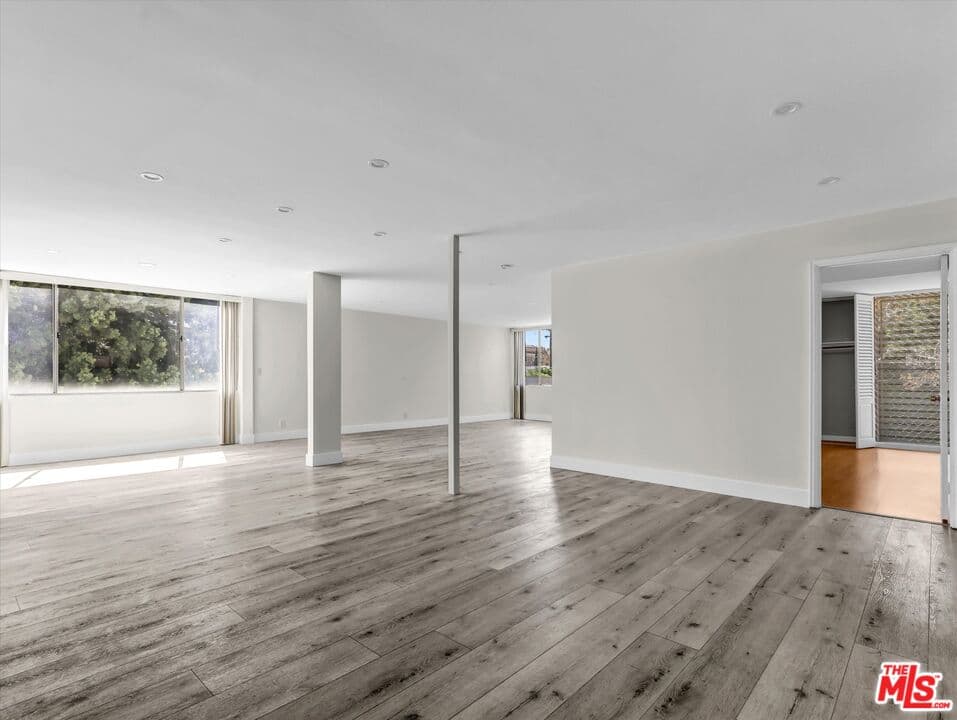 3 bd, 2 ba Condo in Beverly Hills, CA — $5,800/mo — photo 1