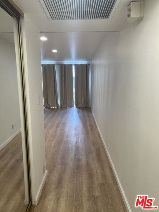 1 bd, 1 ba Condo in Los Angeles, CA — $2,495/mo — photo 2
