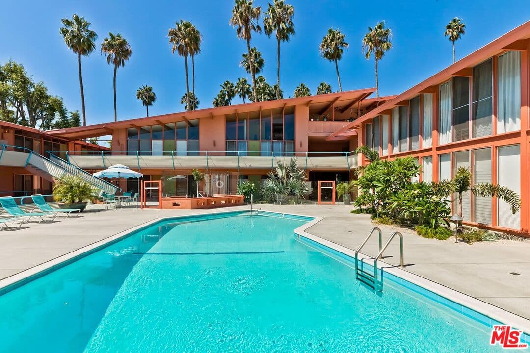 1 bd, 1 ba Condo in West Hollywood, CA — $2,995/mo — photo 1