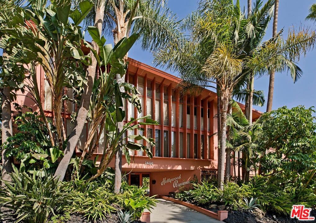 1 bd, 1 ba Condo in West Hollywood, CA — $2,995/mo — photo 2