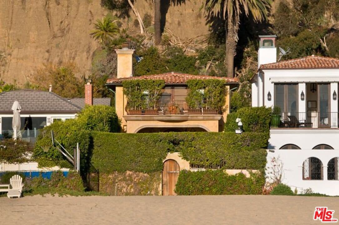 5 bd, 5 ba House in Santa Monica, CA — $45,000/mo — photo 2