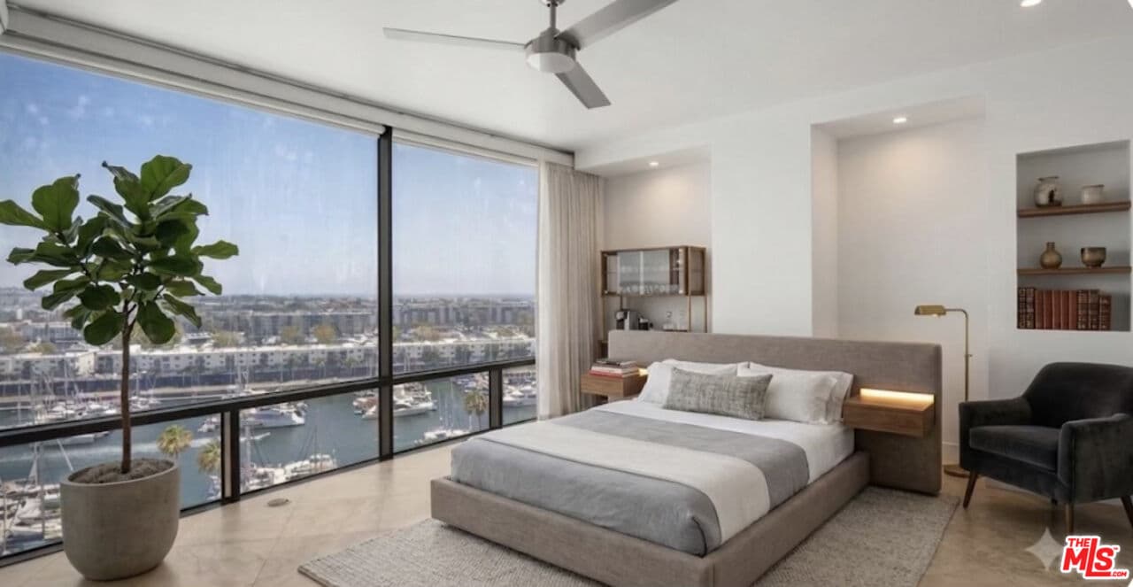 1 bd, 1 ba Condo in Marina Del Rey, CA — $4,400/mo — photo 1
