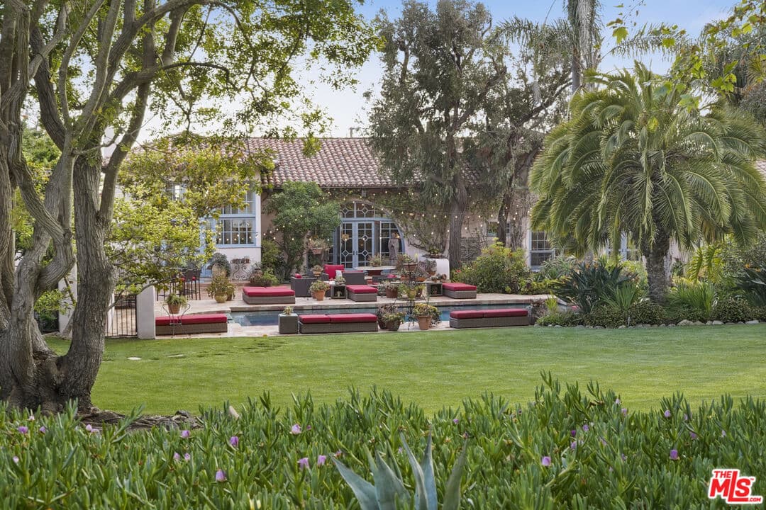 6 bd, 6 ba House in Malibu, CA — $33,000/mo — photo 2