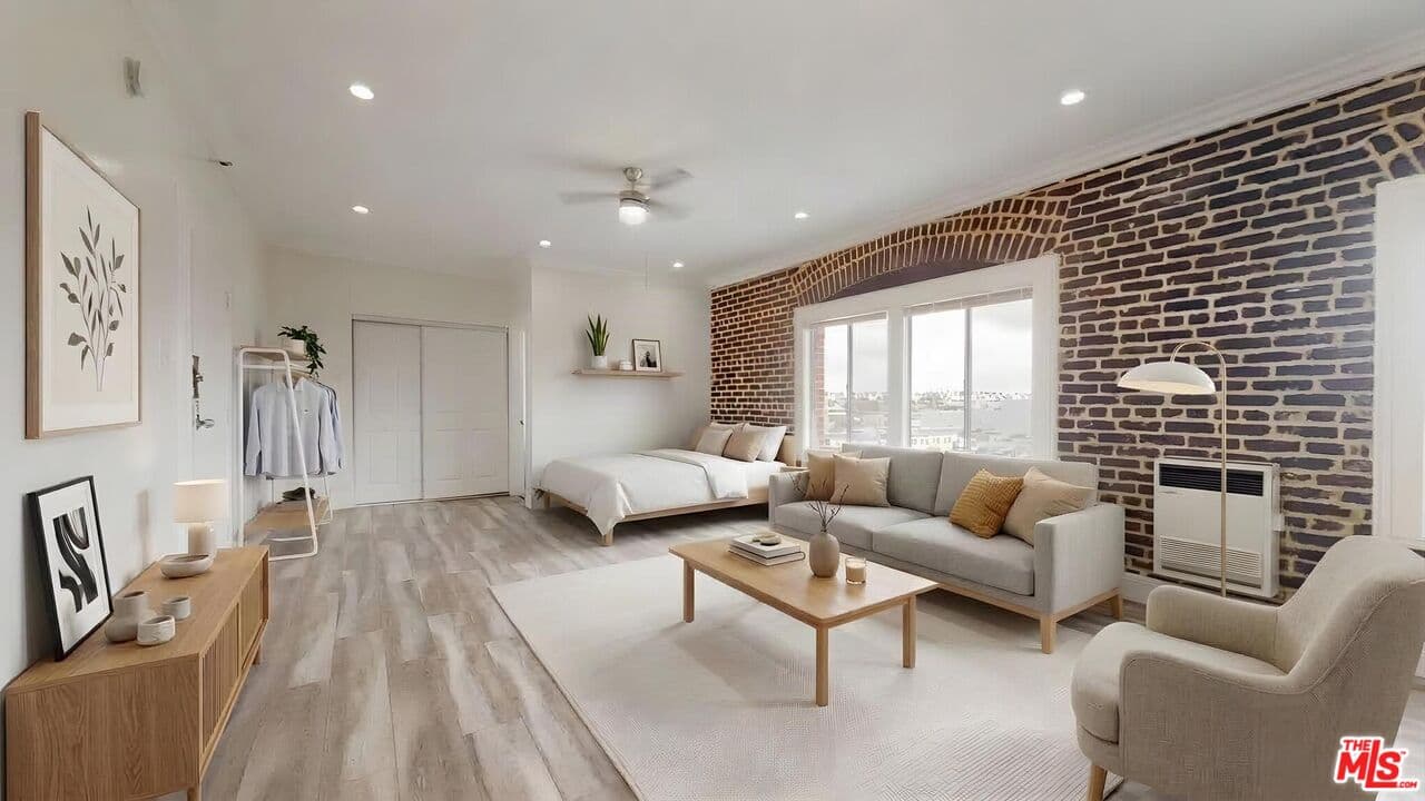 Studio, 1 ba Apartment in Los Angeles, CA — $1,499/mo — photo 1