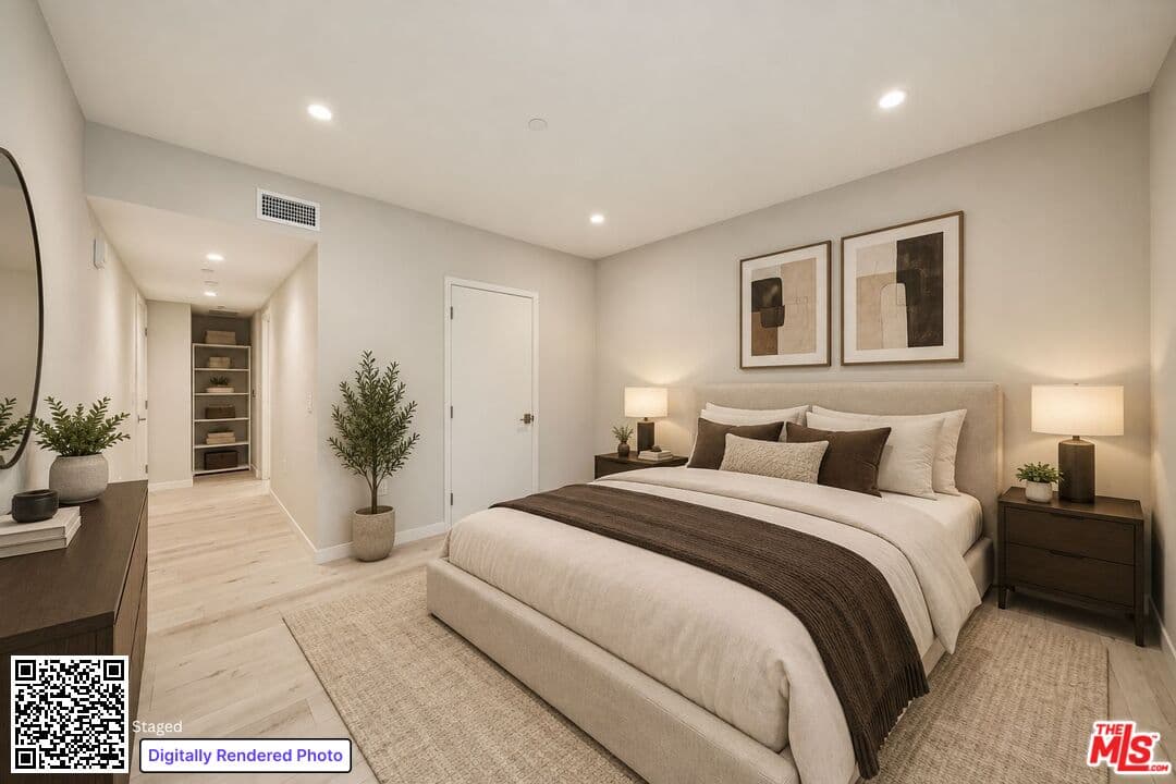 2 bd, 3 ba Apartment in Los Angeles, CA — $4,477/mo — photo 2