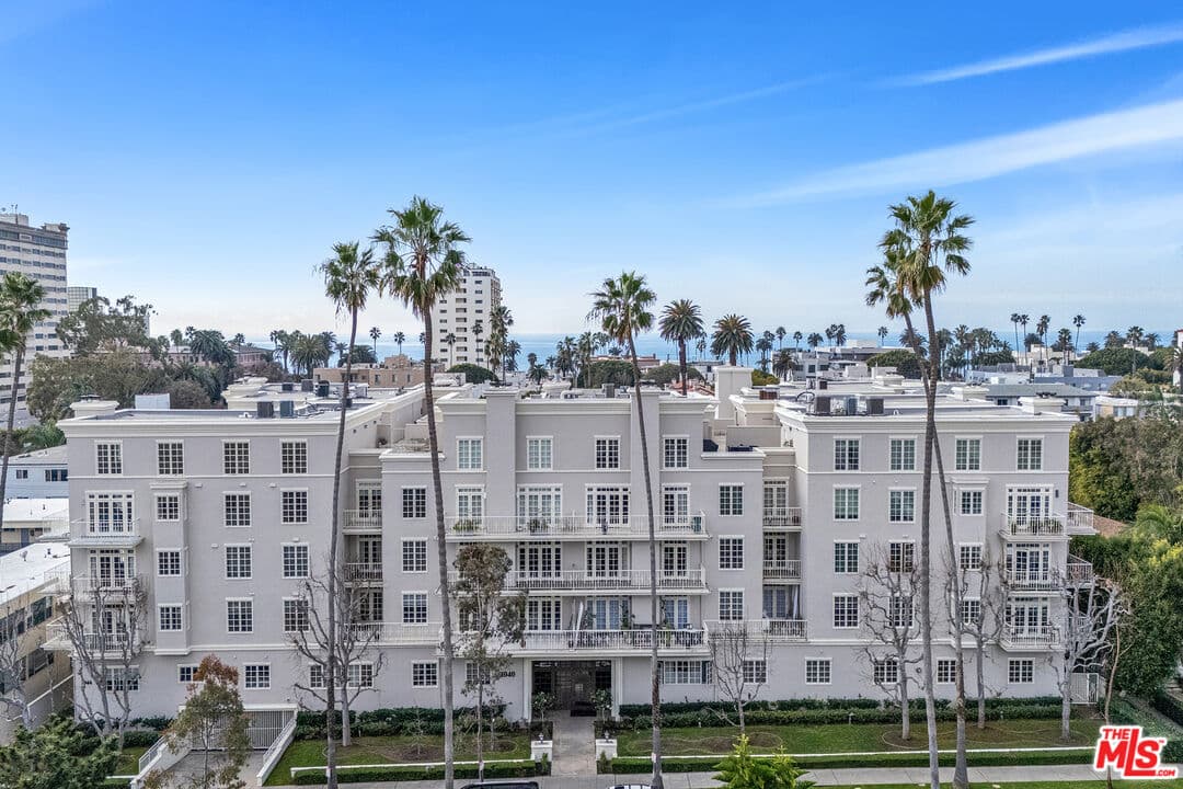 2 bd, 3 ba Condo in Santa Monica, CA — $10,500/mo — photo 1