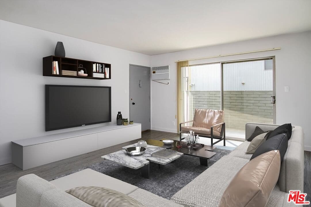 Studio Apartment in Pasadena β $2,195/mo