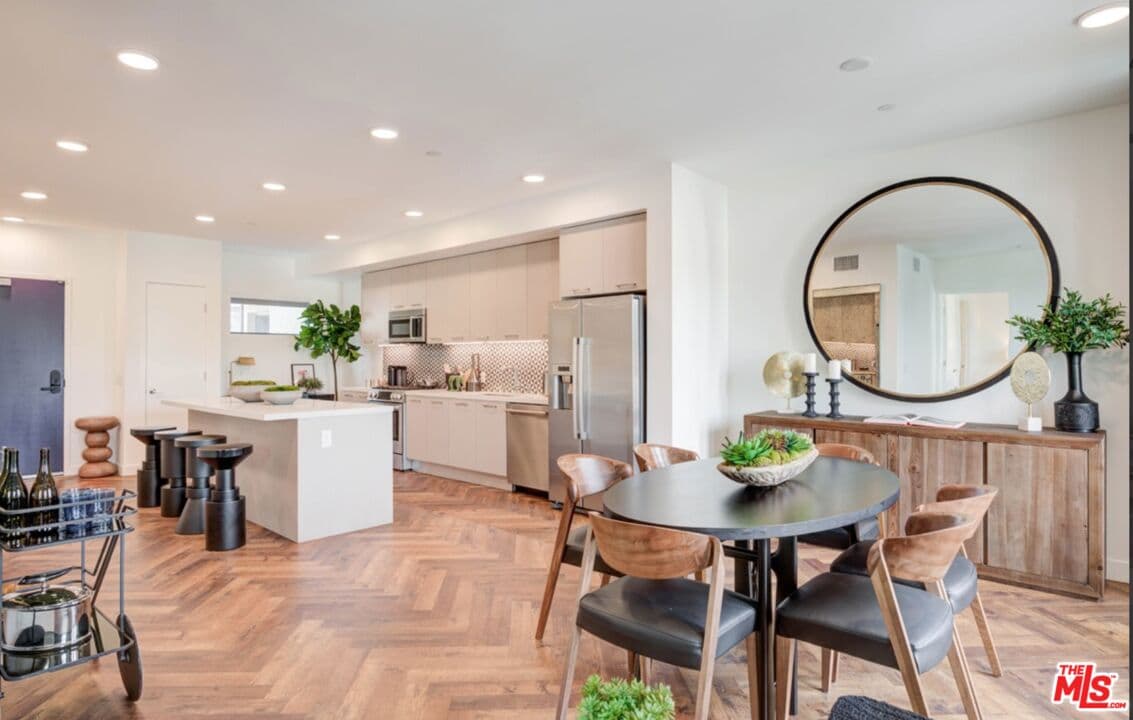 1 bd, 1 ba Apartment in West Hollywood, CA — $5,709/mo — photo 1