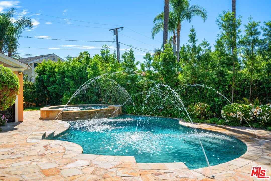 5 bd, 5 ba House in Beverly Hills, CA — $21,500/mo — photo 1
