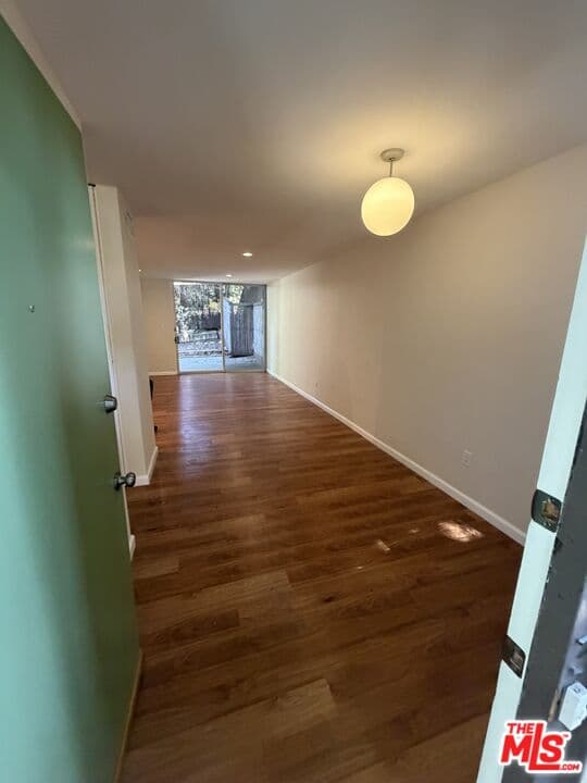 1 bd, 1 ba Townhouse in Los Angeles, CA — $2,400/mo — photo 2