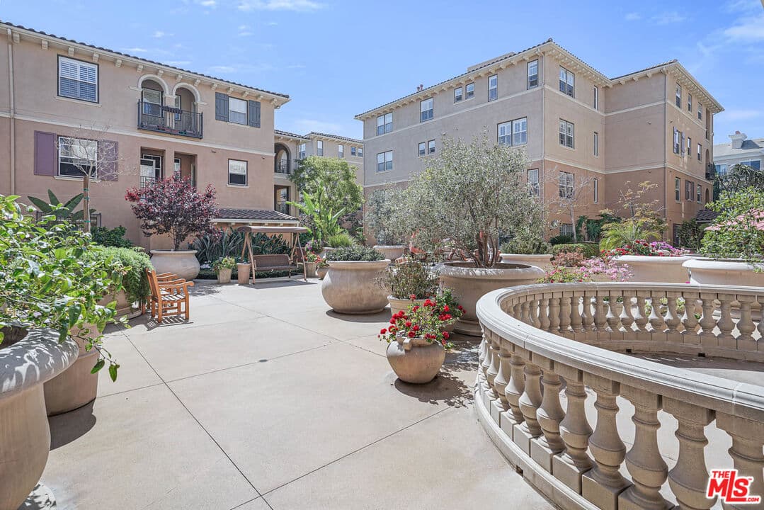 2 bd, 3 ba Condo in Playa Vista, CA — $5,500/mo — photo 1