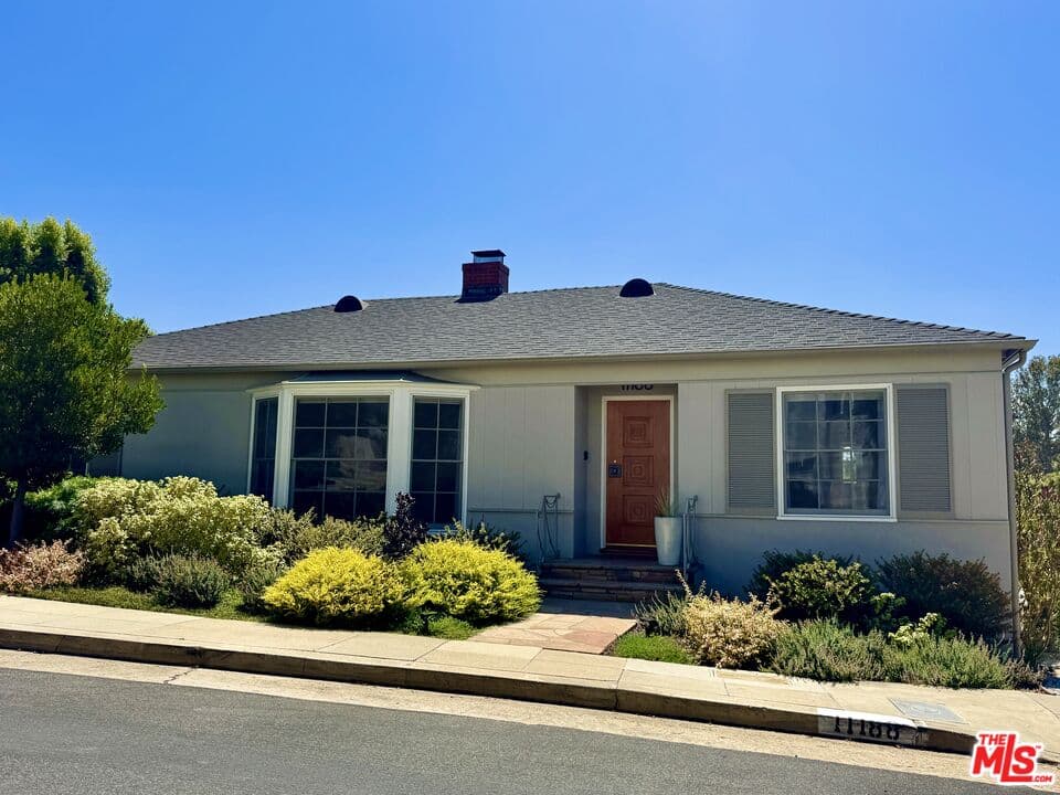 2 bd, 2 ba House in Los Angeles, CA — $6,995/mo — photo 1