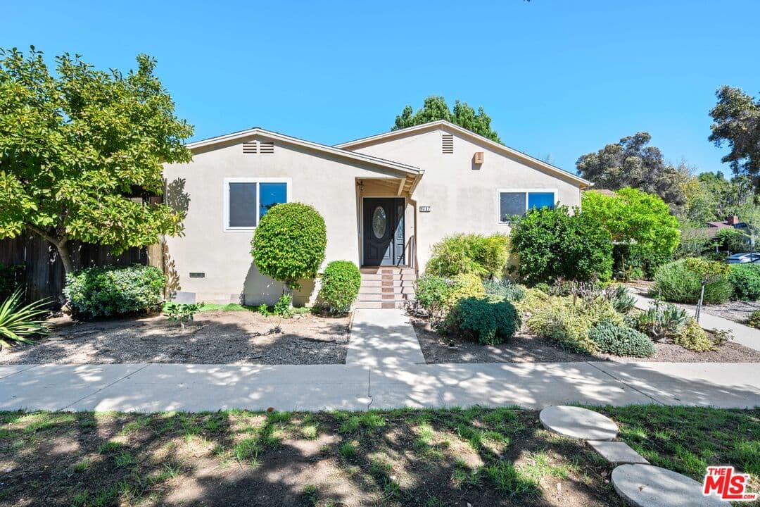 3 bd, 2 ba House in Los Angeles, CA — $8,495/mo — photo 1