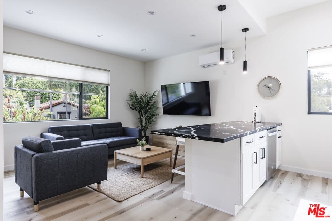 2 bd, 2 ba Condo in West Hollywood, CA — $5,250/mo — photo 1