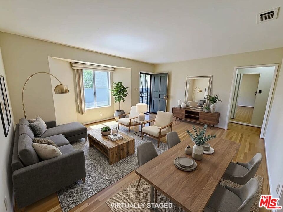 3 bd, 2 ba House in Los Angeles, CA — $4,000/mo — photo 1