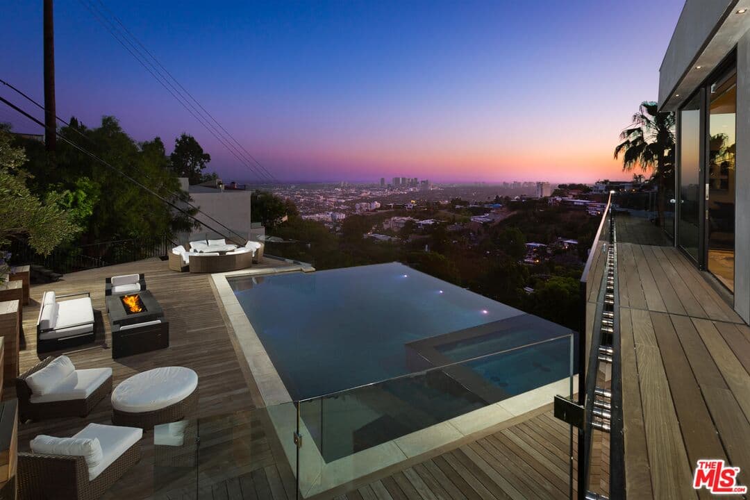4 bd, 4 ba House in Los Angeles, CA — $29,000/mo — photo 2