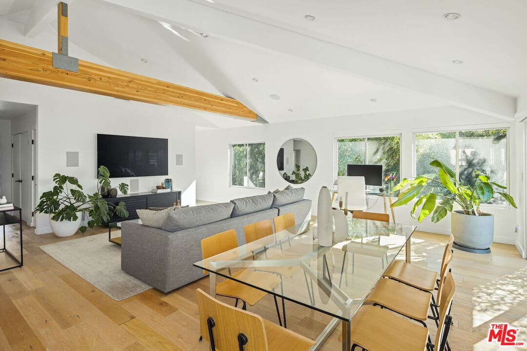2 bd, 2 ba Apartment in Santa Monica, CA — $11,000/mo — photo 2