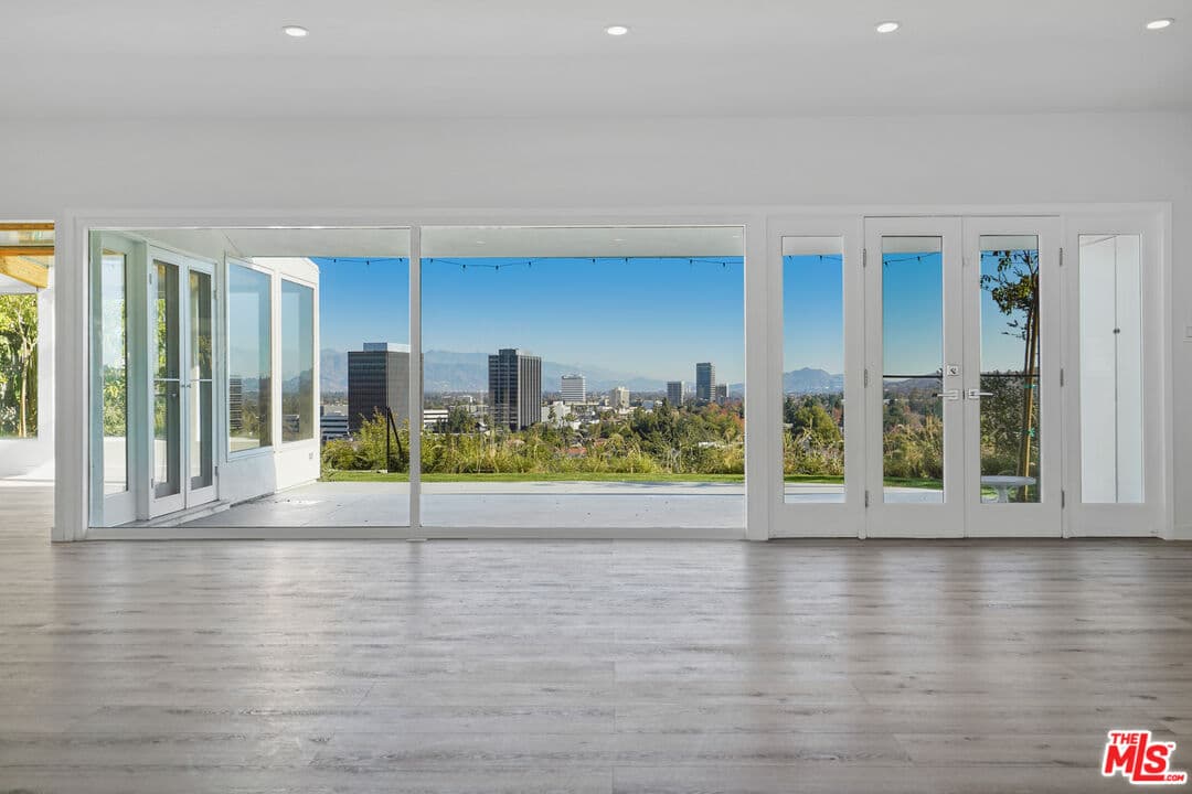3 bd, 3 ba House in Los Angeles, CA — $8,500/mo — photo 1