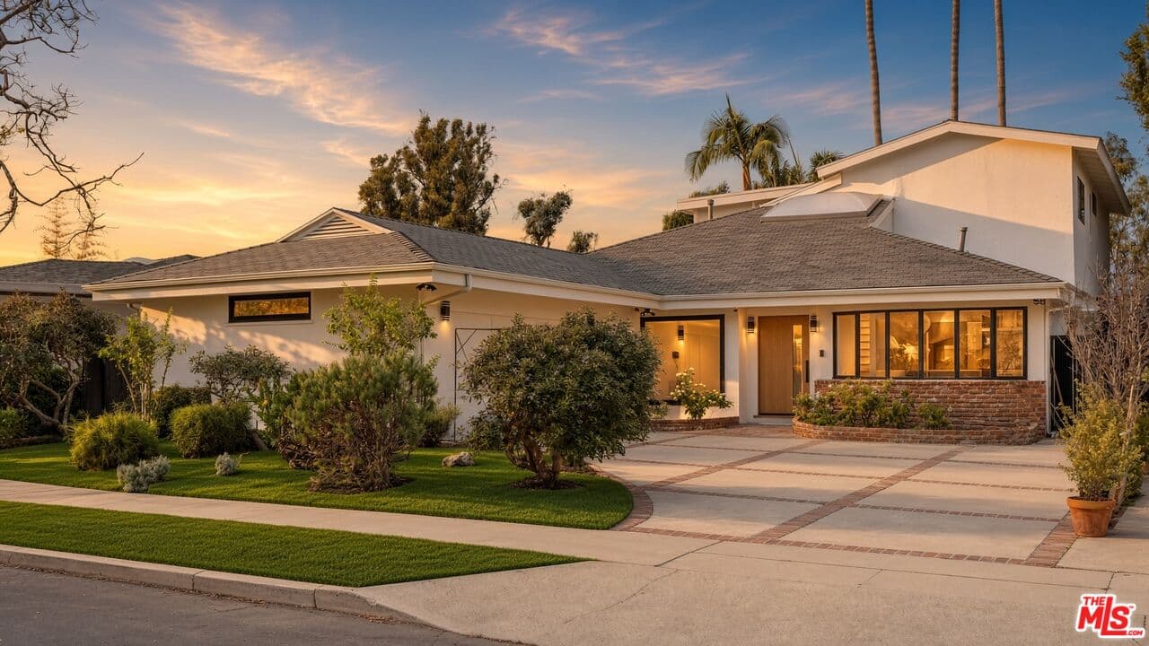 6 bd, 6 ba House in Los Angeles, CA — $19,950/mo — photo 1