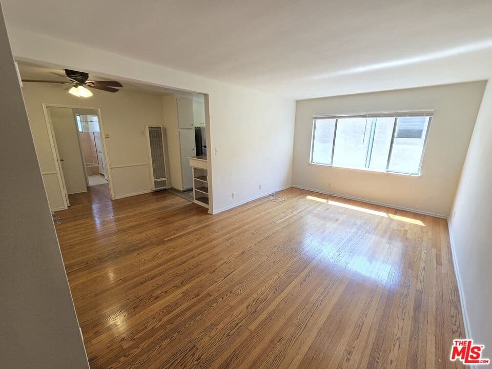 1 bd, 1 ba Apartment in Los Angeles, CA — $2,200/mo — photo 2
