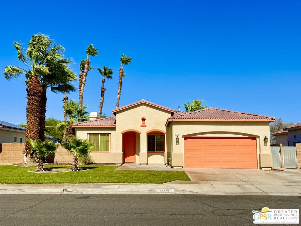 3 bd, 2 ba House in Indio, CA — $7,995/mo — photo 2