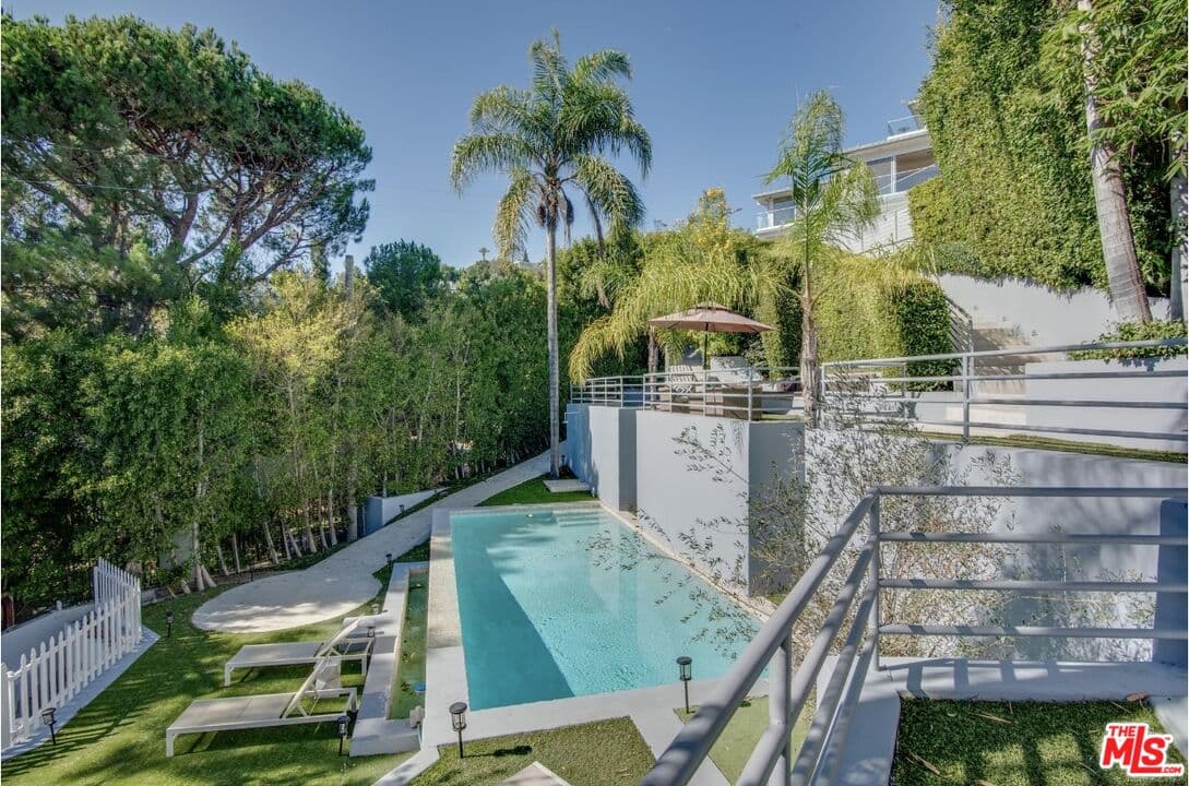 5 bd, 6 ba House in Los Angeles, CA — $30,500/mo — photo 2