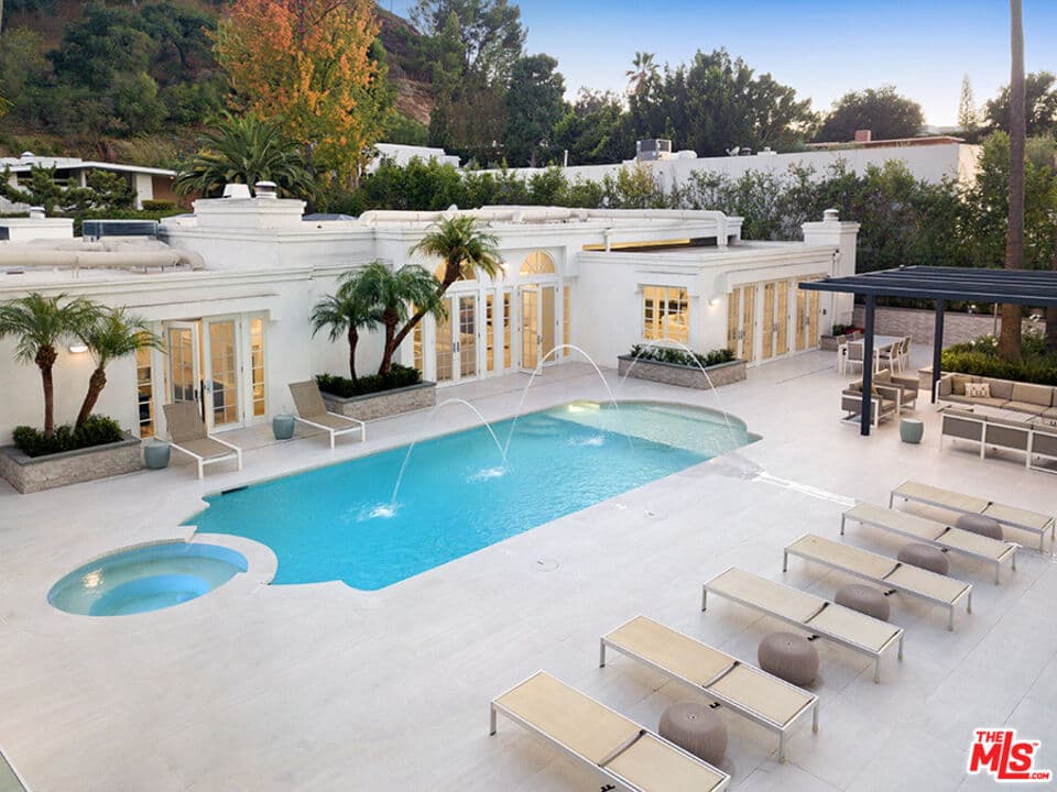 5 bd, 6 ba House in Beverly Hills, CA — $23,499/mo — photo 1