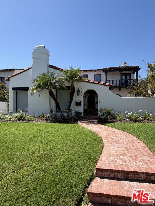 4 bd, 4 ba House in Beverly Hills, CA — $19,500/mo — photo 1