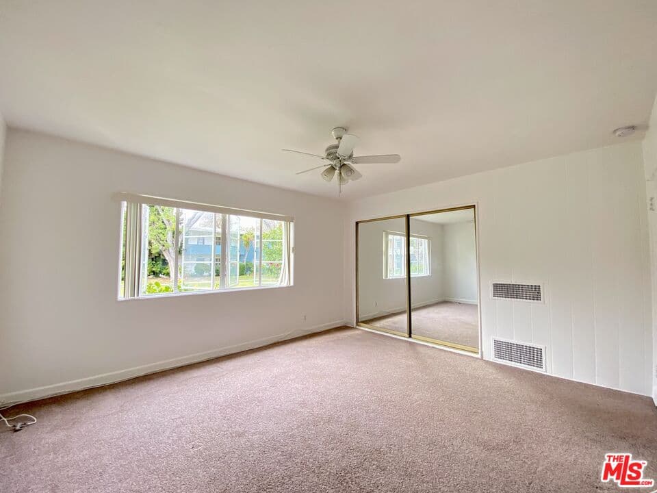 2 bd, 1 ba Condo in Los Angeles, CA — $3,000/mo — photo 2