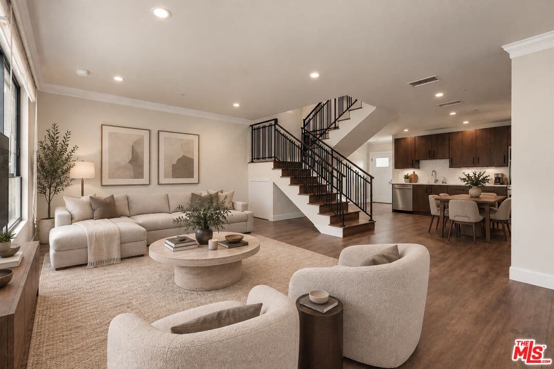3 bd, 4 ba Townhouse in Los Angeles, CA — $6,000/mo — photo 1