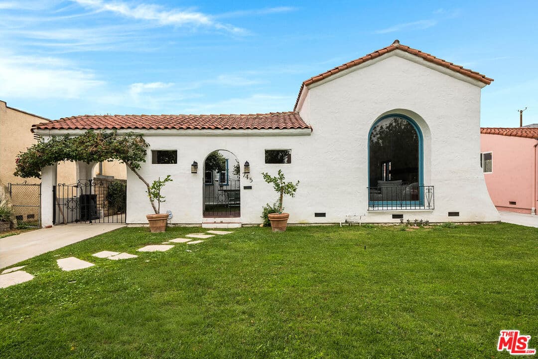 3BR House in Burbank β $6,000/mo