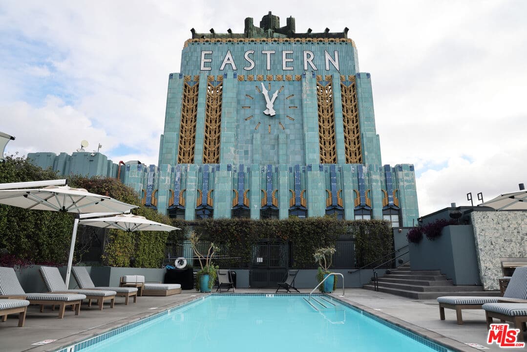 Studio Condo in Los Angeles β $3,500/mo