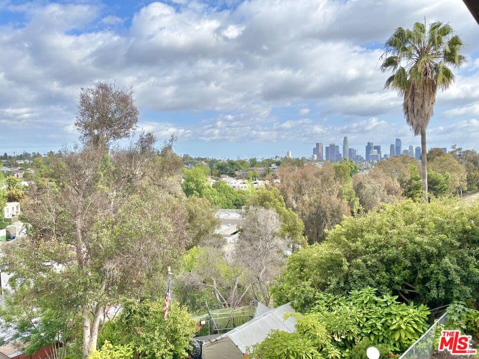 2 bd, 1 ba Apartment in Los Angeles, CA — $2,695/mo — photo 1