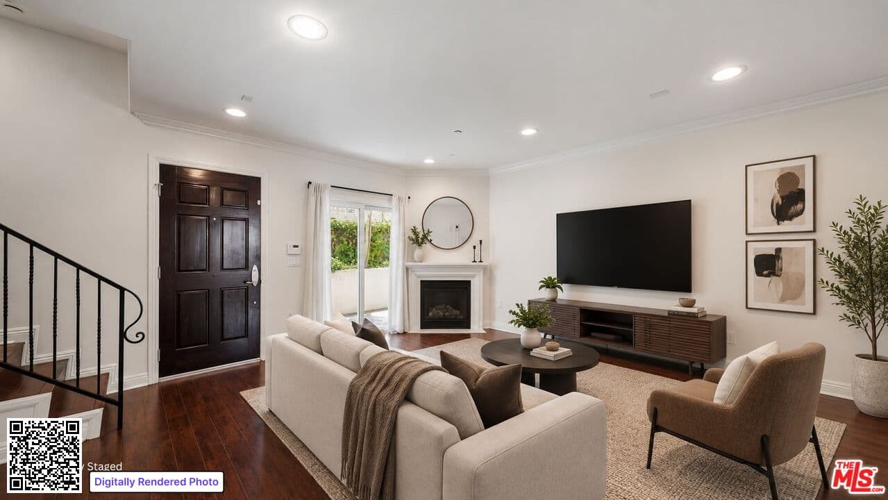 3 bd, 4 ba Townhouse in Los Angeles, CA — $5,795/mo — photo 1