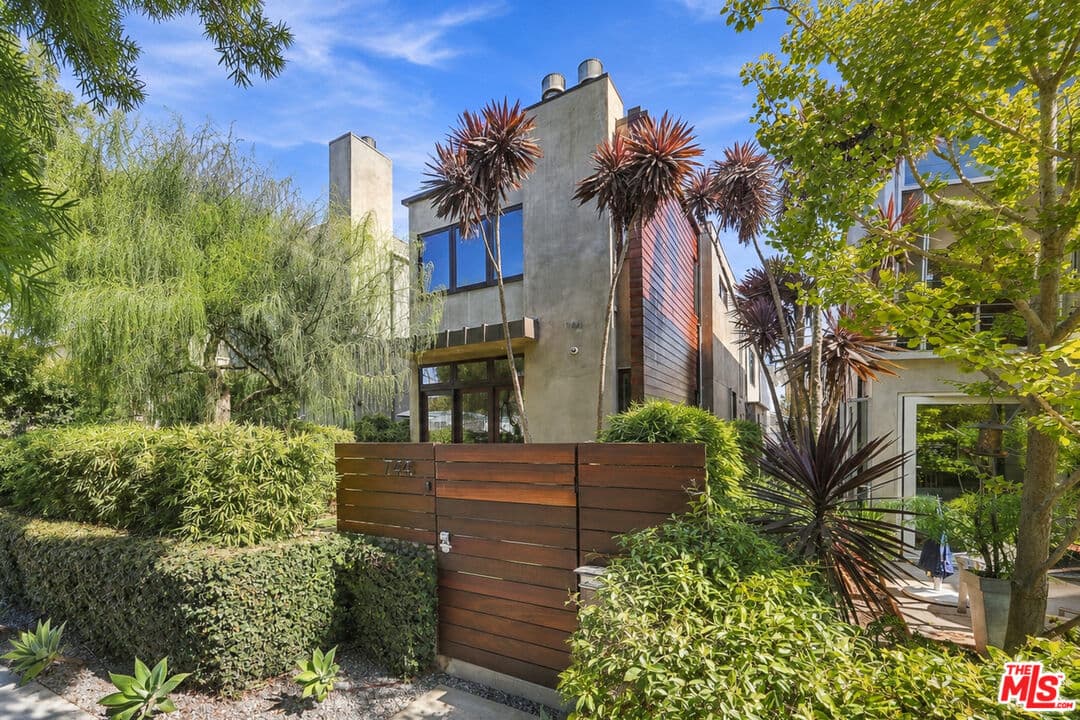 3 bd, 3 ba House in Santa Monica, CA — $10,975/mo — photo 1