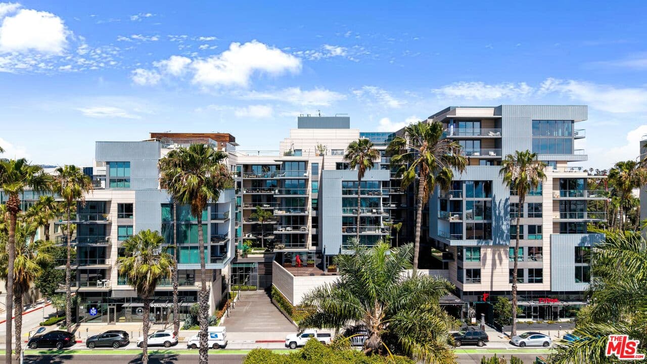 3 bd, 4 ba Condo in Santa Monica, CA — $14,500/mo — photo 1