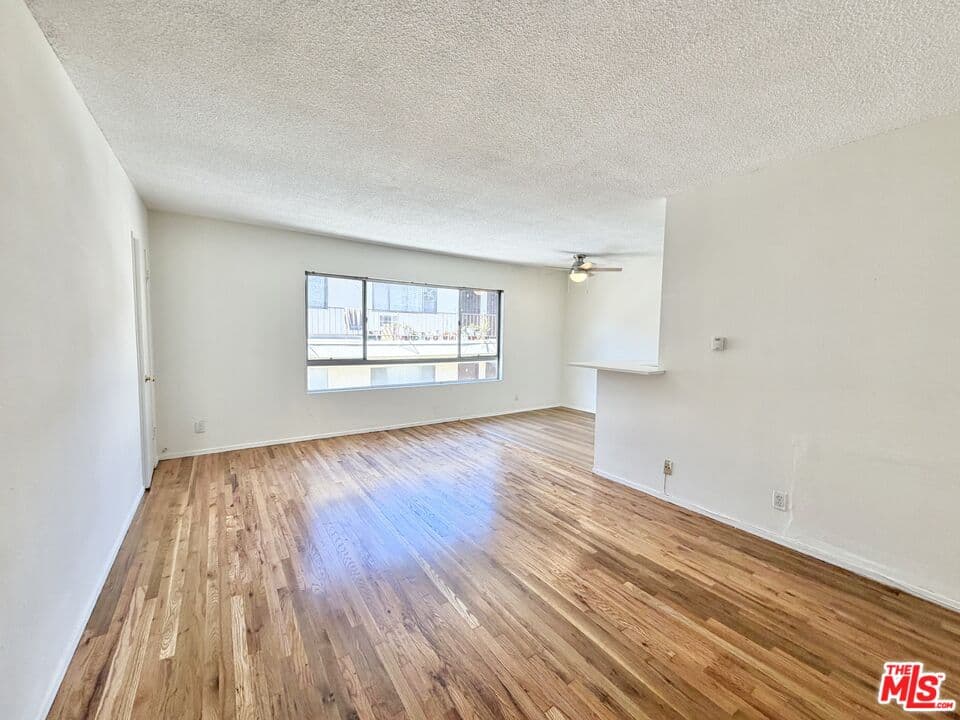 1 bd, 1 ba Apartment in Los Angeles, CA — $1,899/mo — photo 2