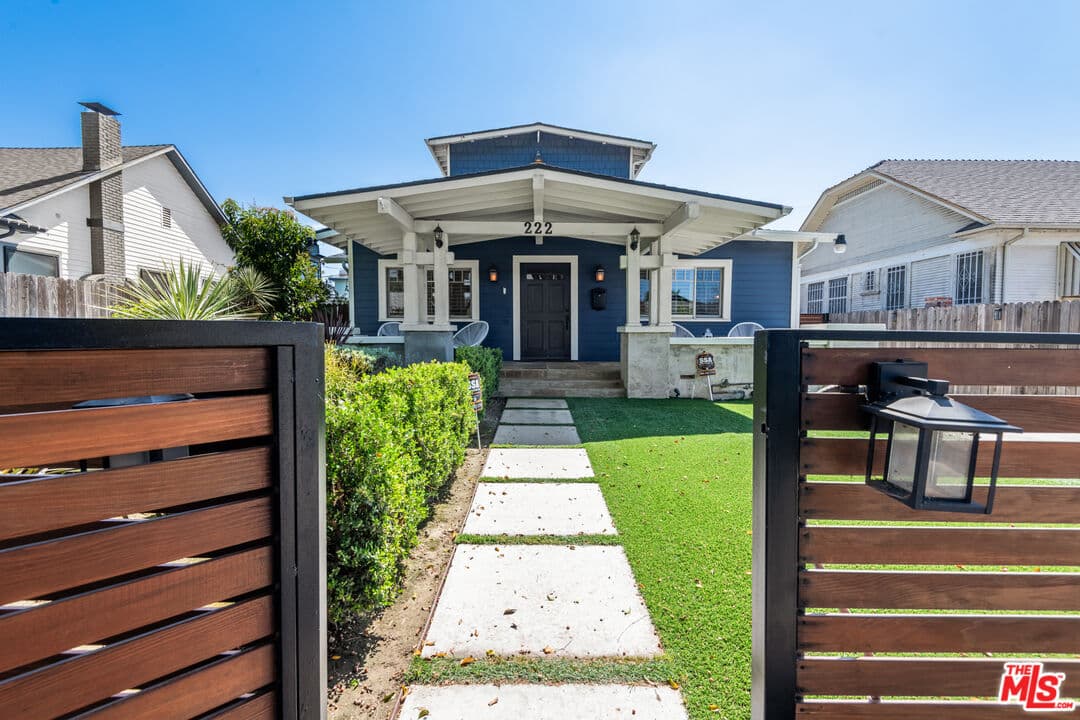 4 bd, 4 ba House in Los Angeles, CA — $9,500/mo — photo 2