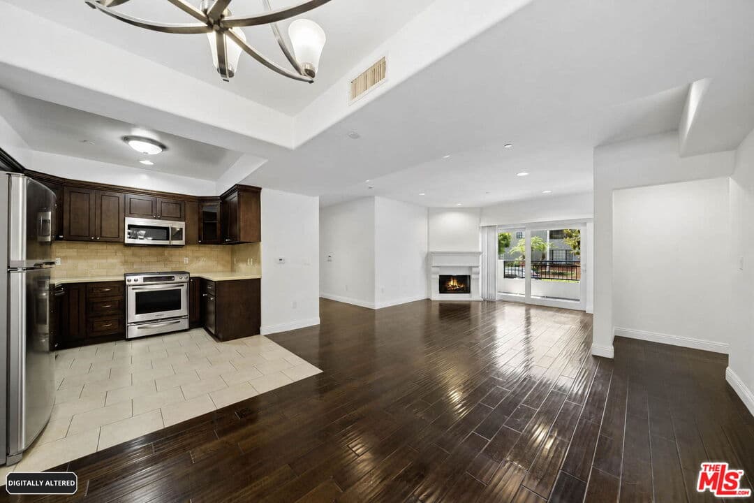 2 bd, 3 ba Apartment in Studio City, CA — $3,995/mo — photo 1