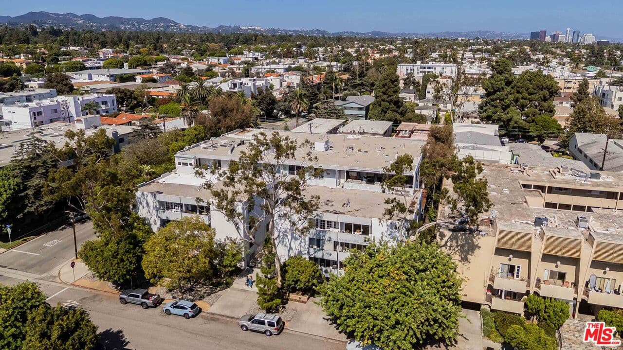 2 bd, 2 ba Condo in Santa Monica, CA — $6,500/mo — photo 1