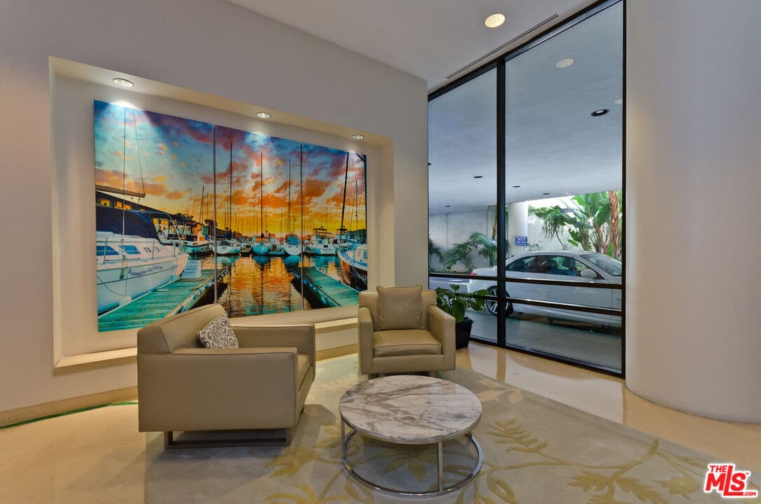 1 bd, 1 ba Condo in Marina Del Rey, CA — $5,000/mo — photo 2