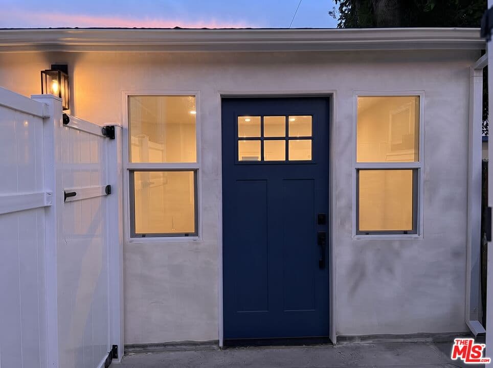 1 bd, 1 ba House in Los Angeles, CA — $3,195/mo — photo 1