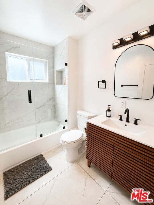 1 bd, 1 ba Apartment in Los Angeles, CA — $1,950/mo — photo 2