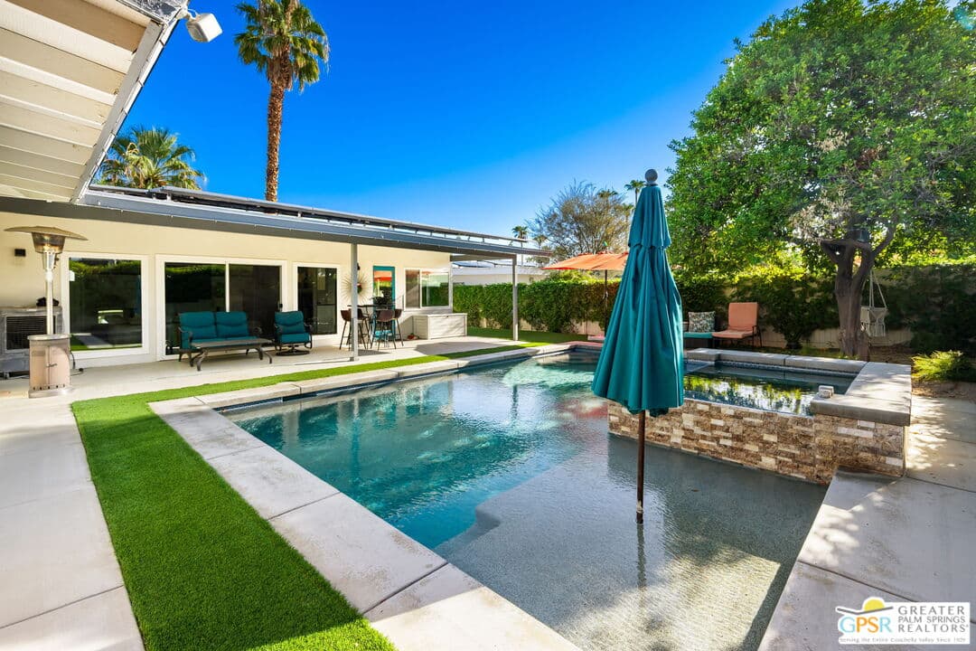 2 bd, 2 ba House in Palm Desert, CA — $4,000/mo — photo 2