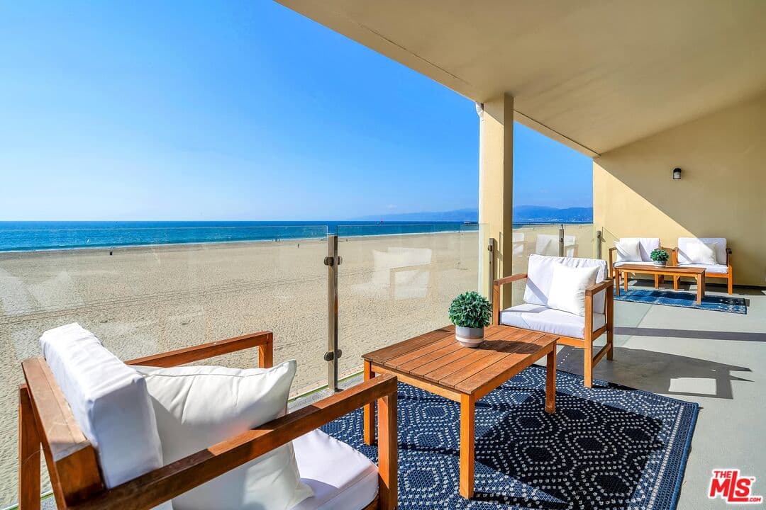 3 bd, 3 ba Condo in Marina Del Rey, CA — $19,999/mo — photo 1