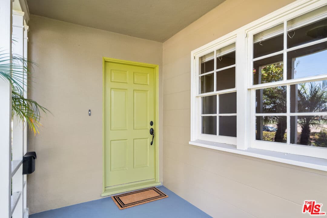 3 bd, 2 ba House in Los Angeles, CA — $5,850/mo — photo 2