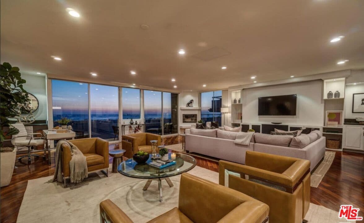 2 bd, 3 ba Condo in Marina Del Rey, CA — $20,000/mo — photo 1