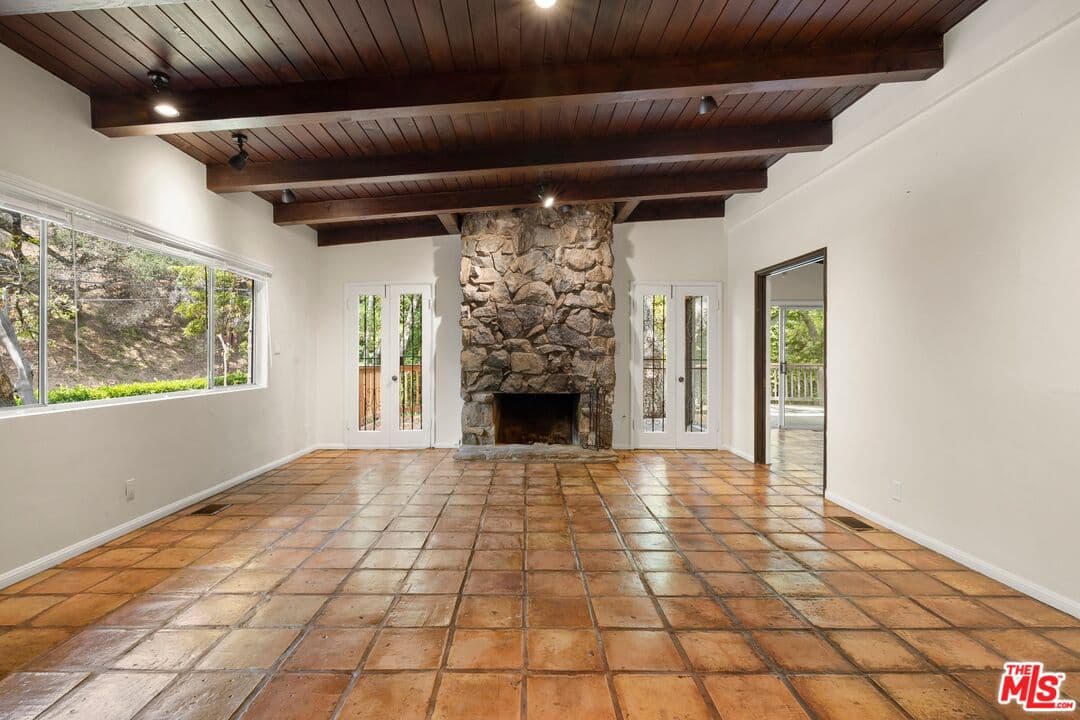 3 bd, 3 ba House in Los Angeles, CA — $8,500/mo — photo 2
