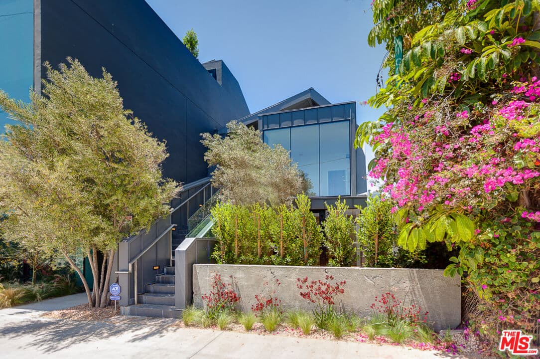 3 bd, 4 ba House in Santa Monica, CA — $12,500/mo — photo 1