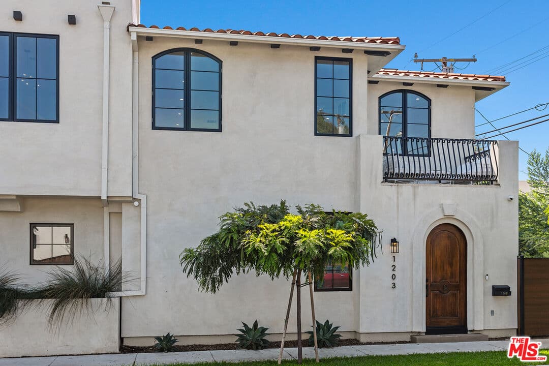 3 bd, 4 ba Townhouse in West Hollywood, CA — $9,500/mo — photo 1
